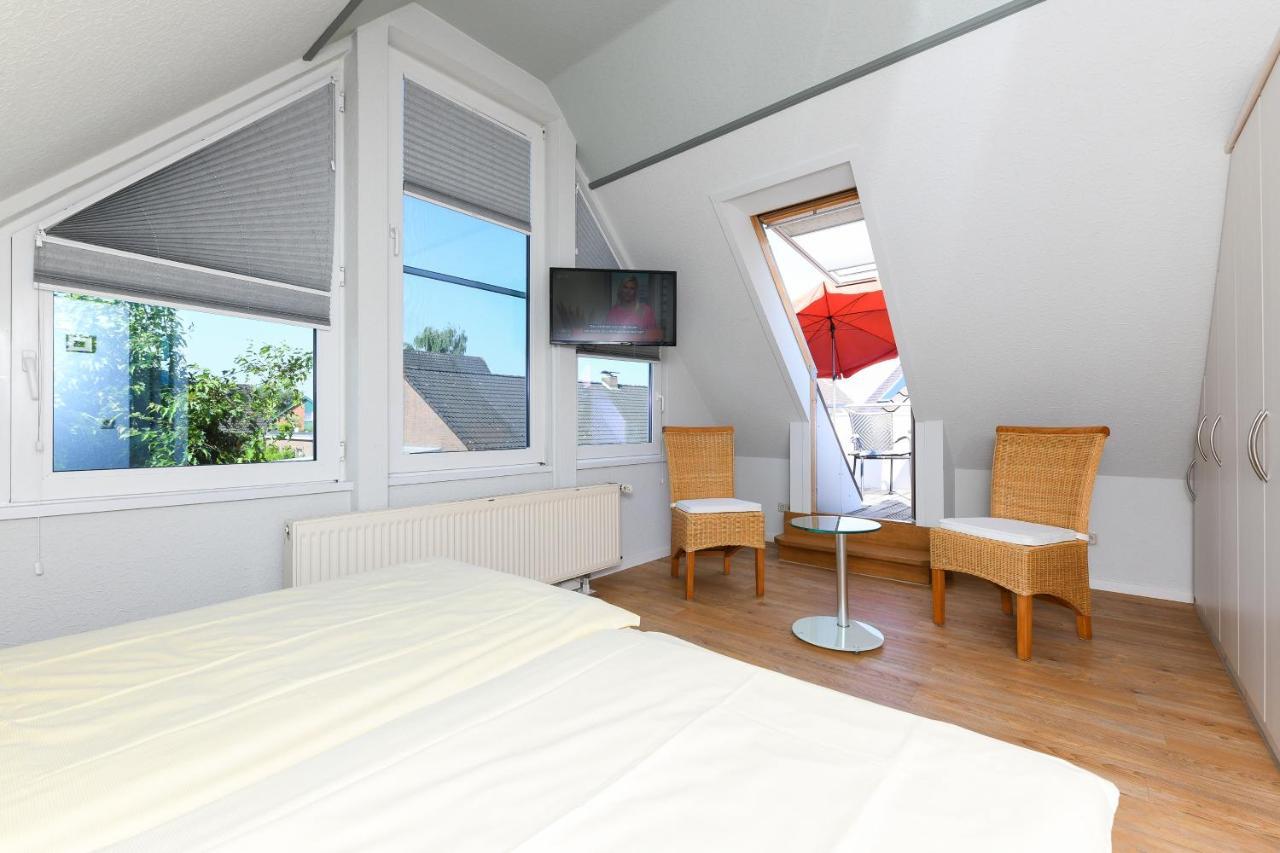 Ferienwohnungen Haus Sternenlicht Esens Exterior foto